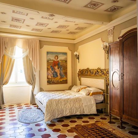 Hotel Palazzo Lari Sarzana Exteriér fotografie