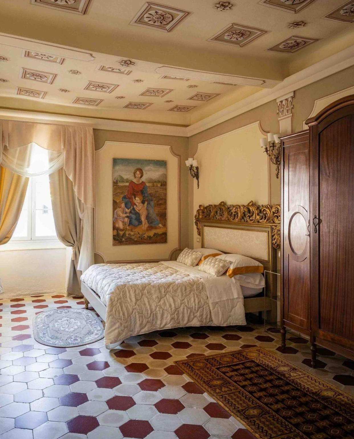 Hotel Palazzo Lari Sarzana Exteriér fotografie