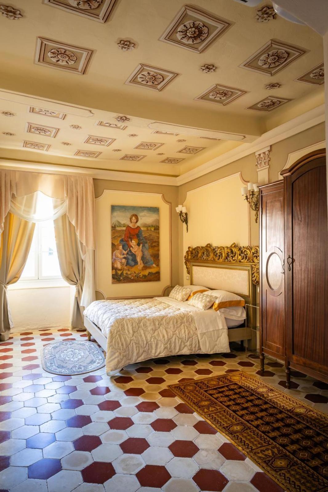 Hotel Palazzo Lari Sarzana Exteriér fotografie